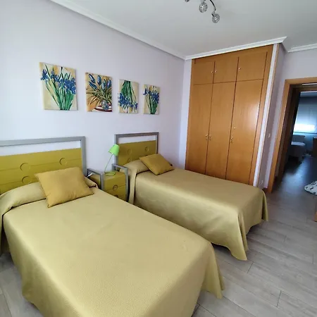 De Tres Con Garaje Y Todos Servicios Cerca * Burgo